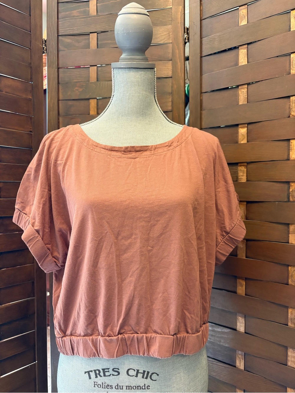 Skin women’s crop blouse top in Terra cotta brown 100% Pima cotton size small 5